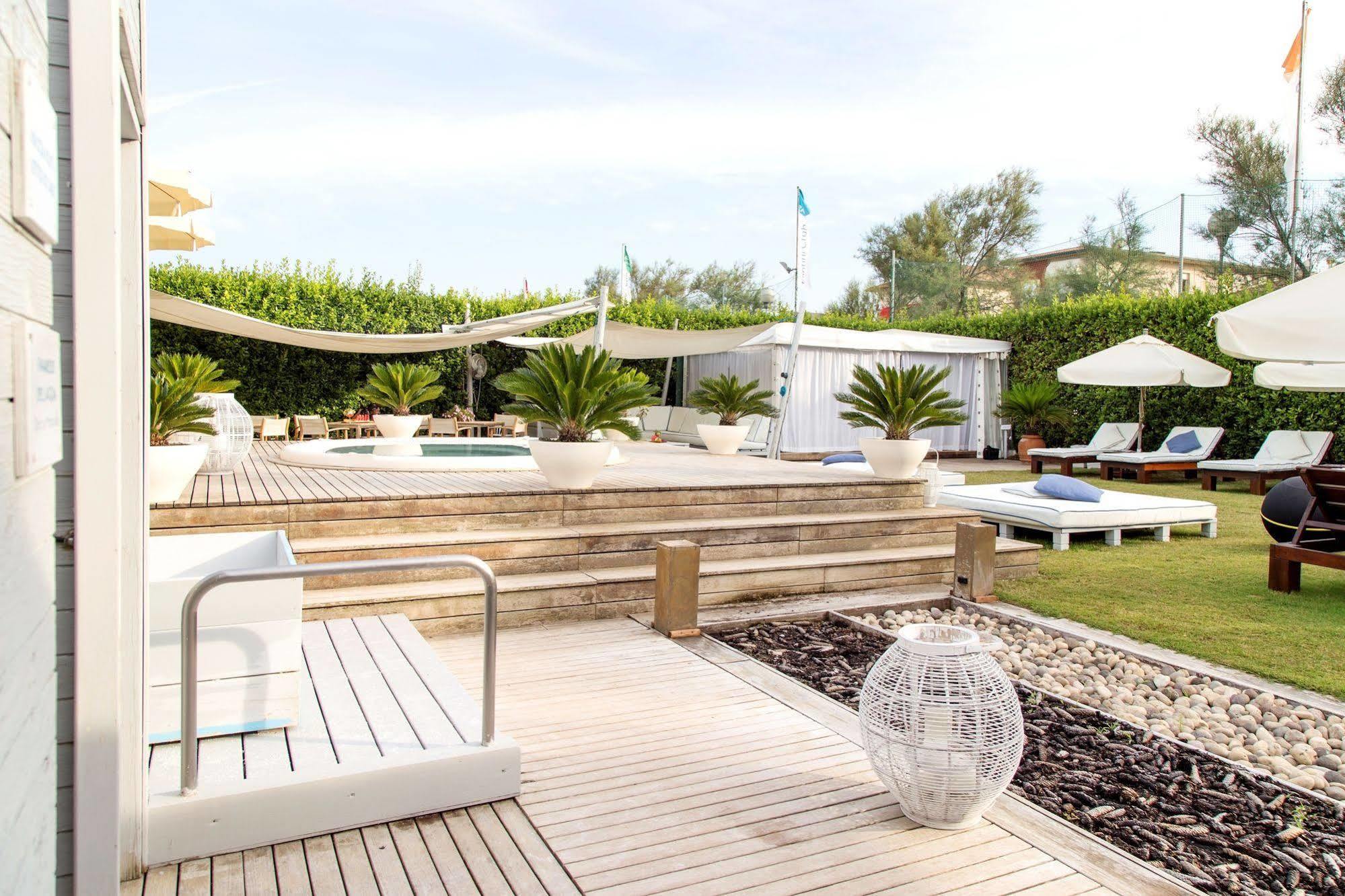 Sportur Club Hotel Cervia Exterior foto