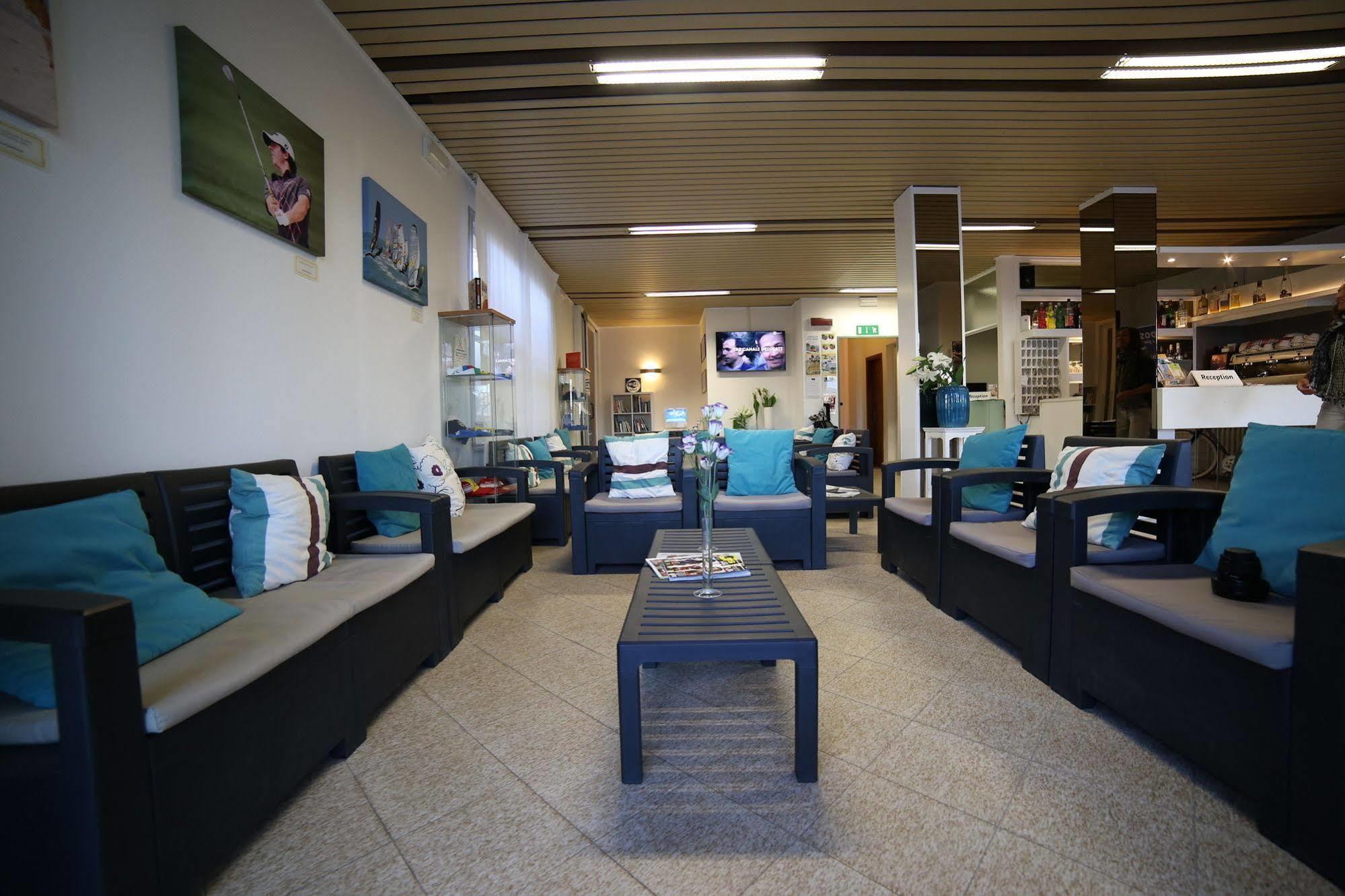 Sportur Club Hotel Cervia Exterior foto